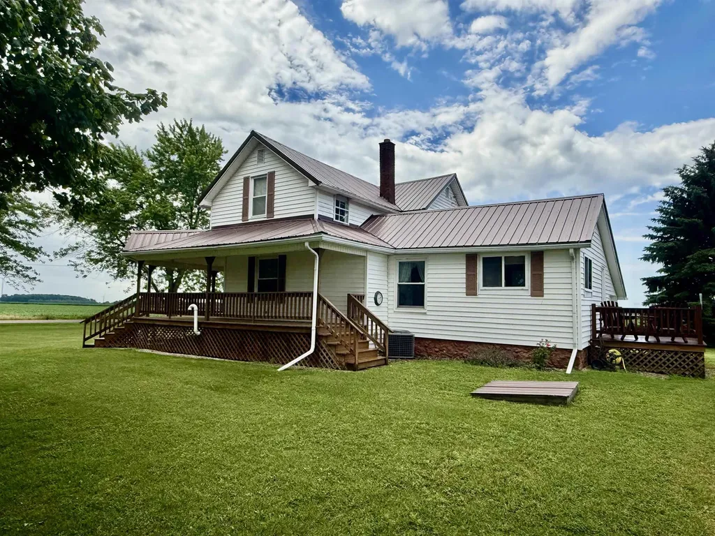 5877 E Adams Road Bethany Township MI 48615