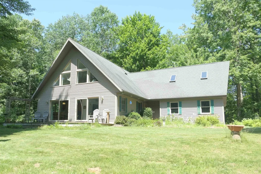 4769 Feather Trail Home Township MI 48829