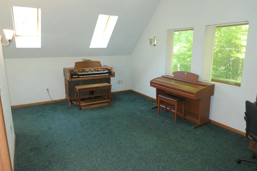 4769 Feather Trail Home Township MI 48829