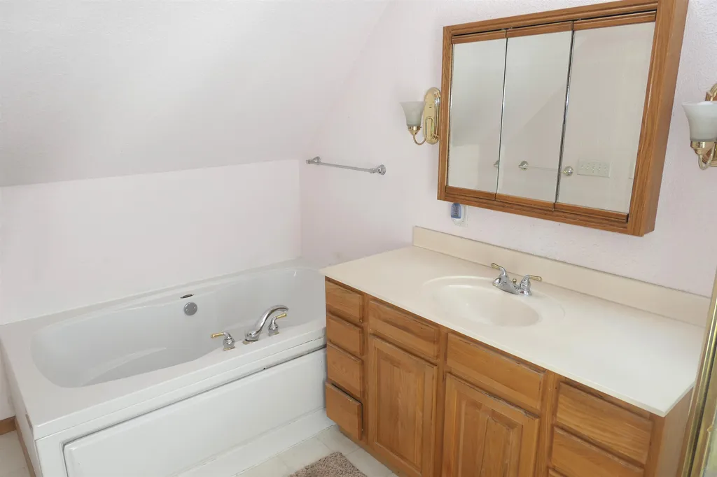 4769 Feather Trail Home Township MI 48829
