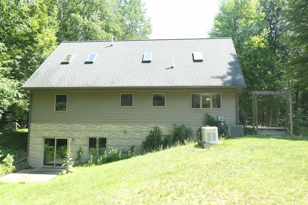 4769 Feather Trail Home Township MI 48829