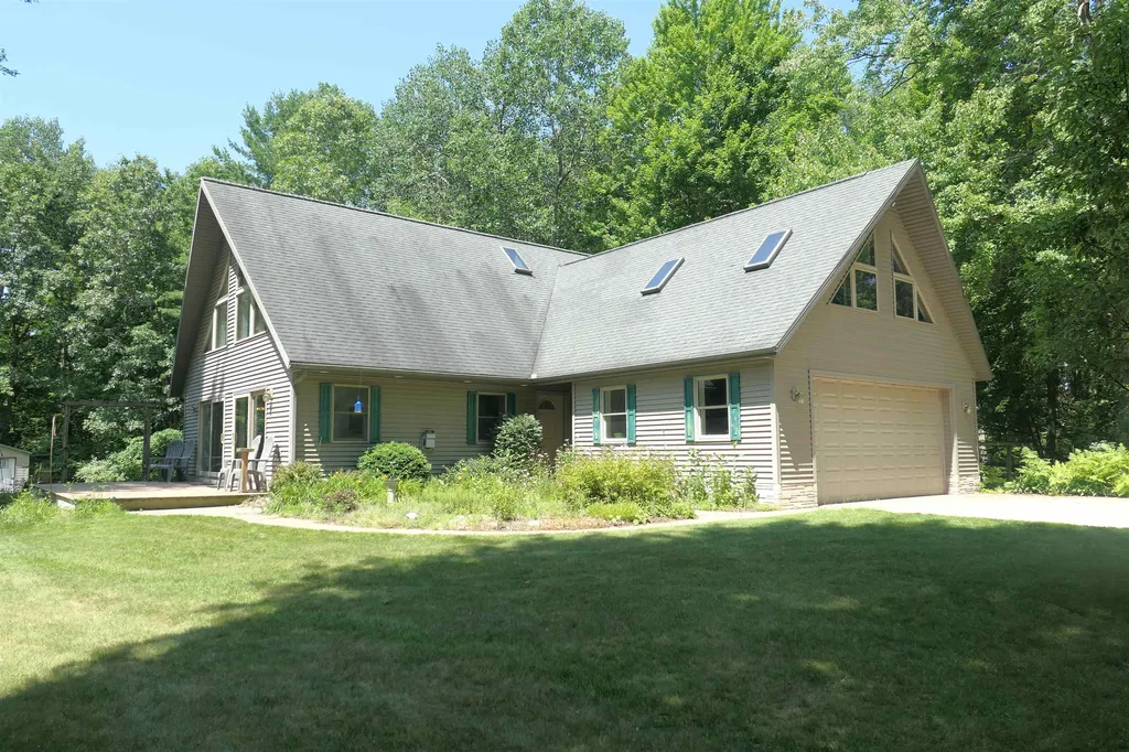 4769 Feather Trail Home Township MI 48829