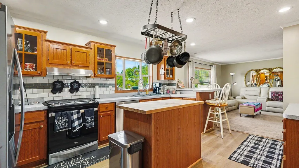 8051 Chippewa Trail Chippewa Township MI 48858