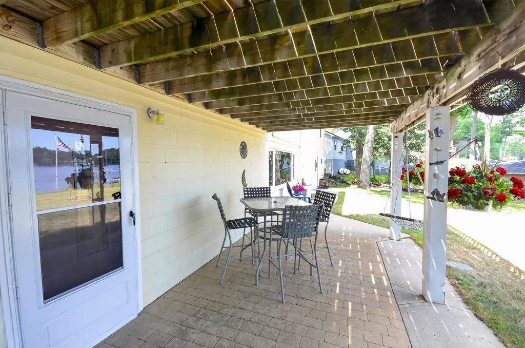 2104 Indian Lake Road Plainfield Township MI 48748