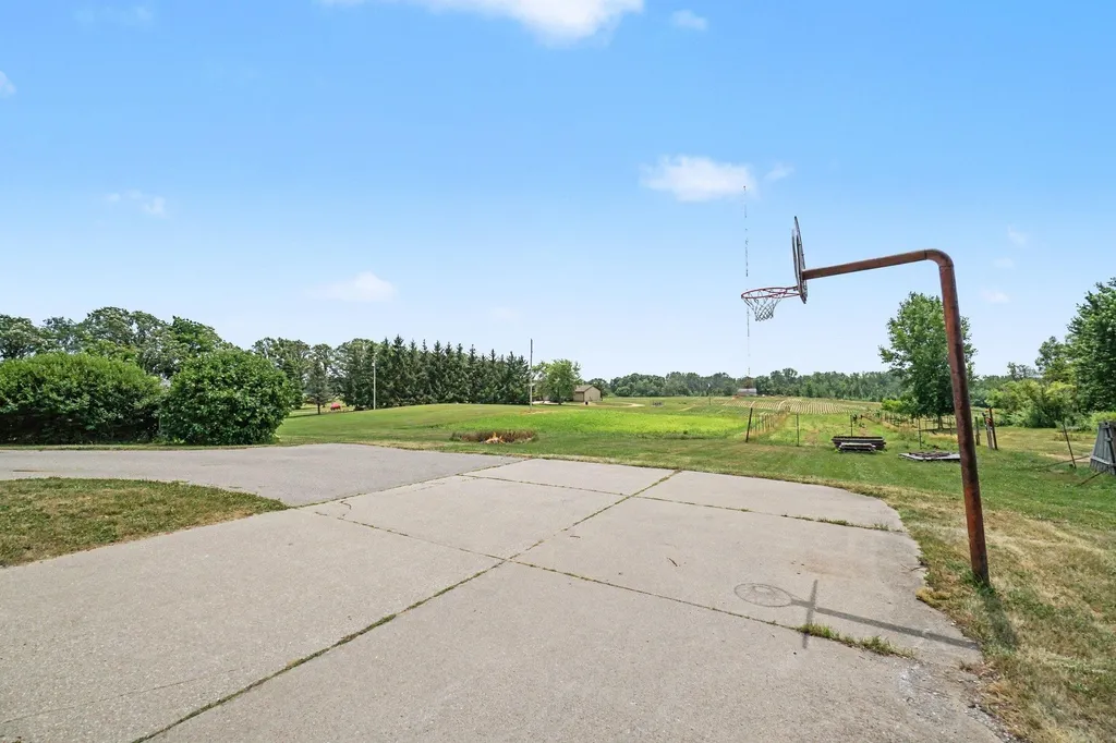 1160 E Remus Road Union Charter Township MI 48858