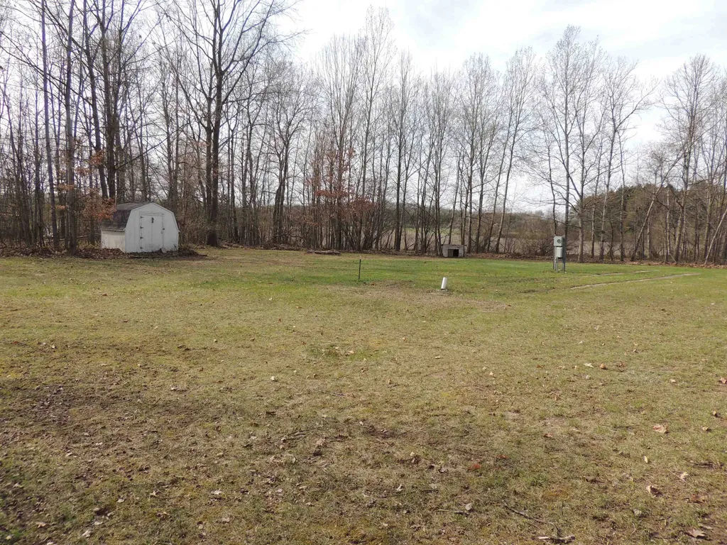 1018 & 1020 Cordoba Lake Isabella Village MI 48893