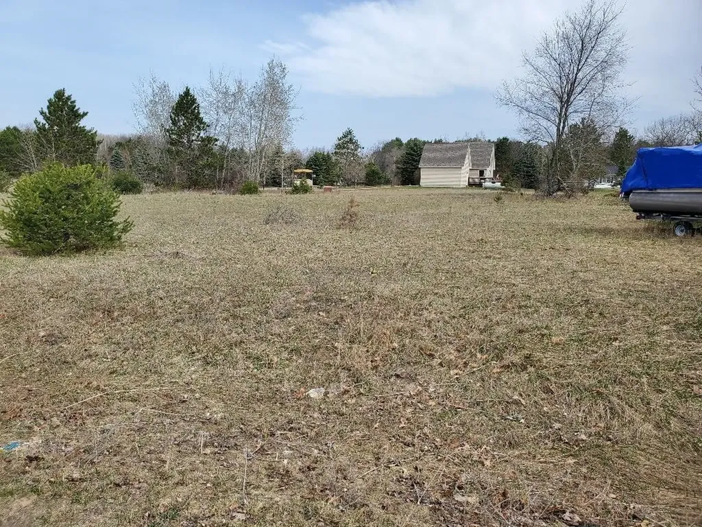 1034 Pyrenees Drive Lake Isabella Village MI 48893