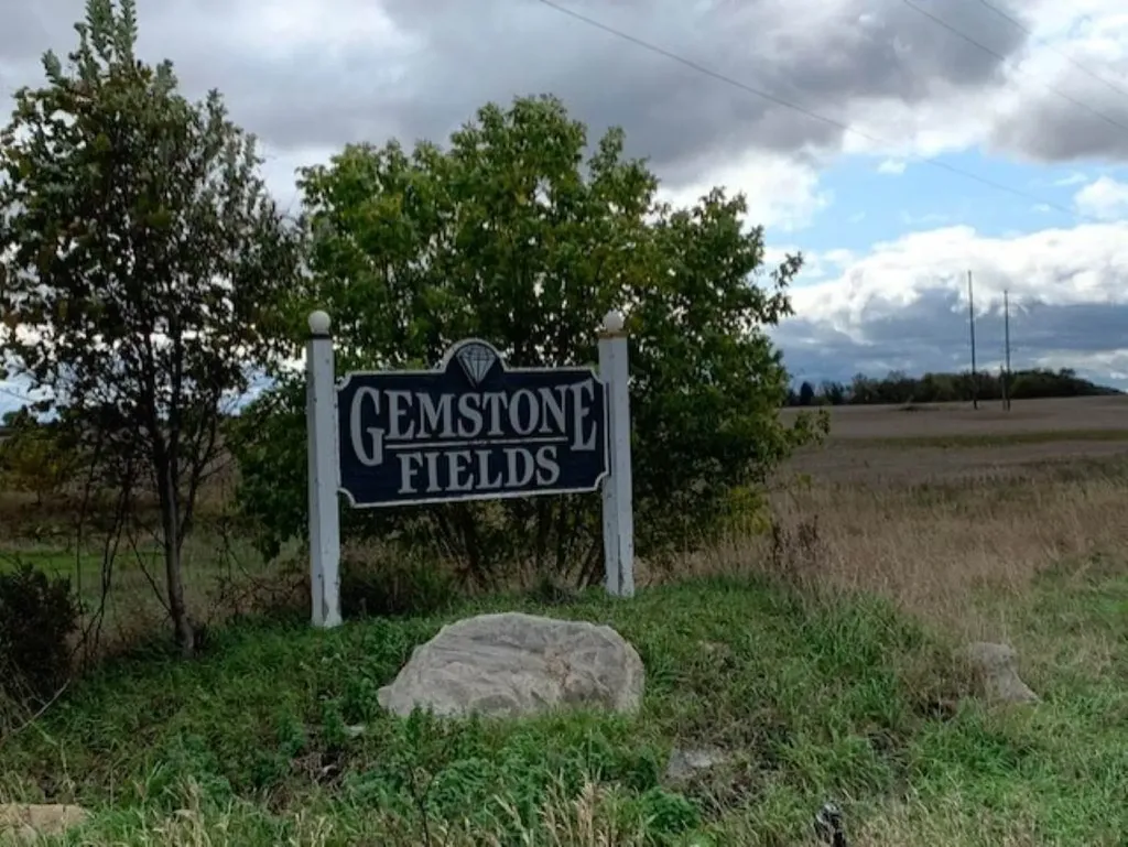 237 Gemstone Drive Alma City MI 48801