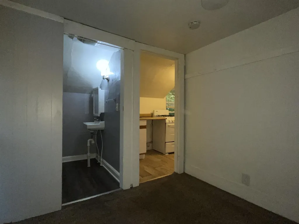 415 S Franklin Mt. Pleasant City MI 48858