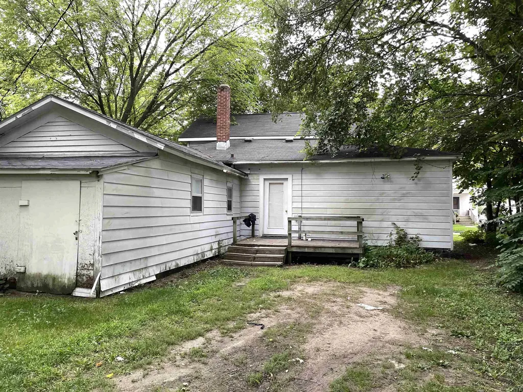 415 S Franklin Mt. Pleasant City MI 48858