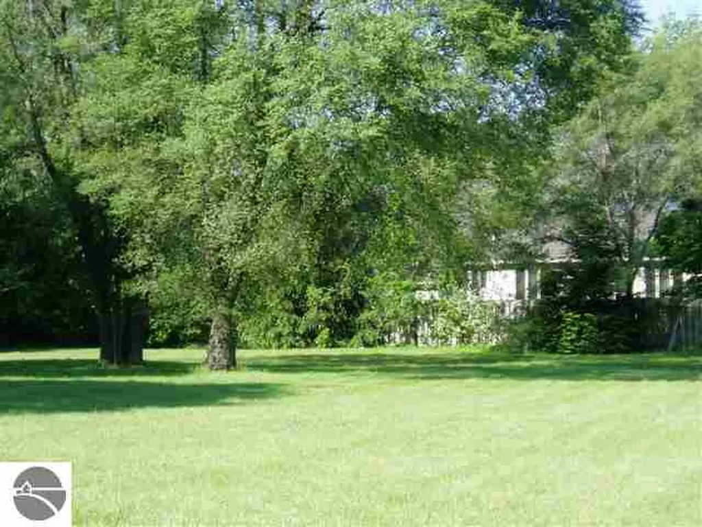 4 Patrick Court Mt. Pleasant City MI 48858