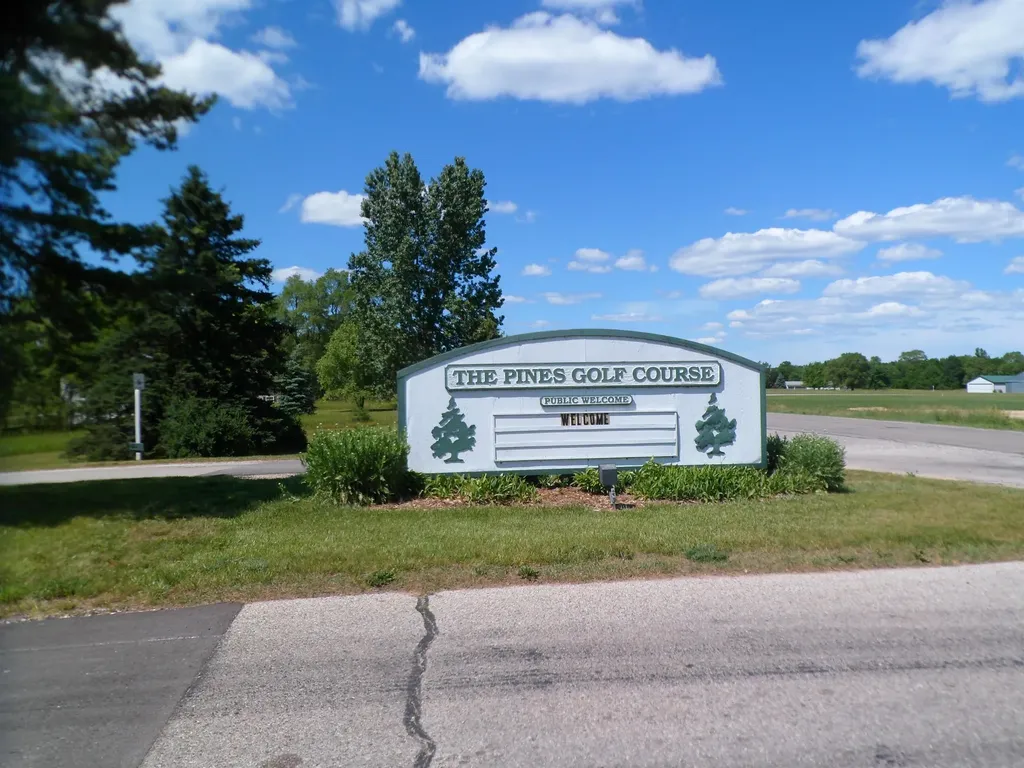 1049 Duquesa Lane Lake Isabella Village MI 48893