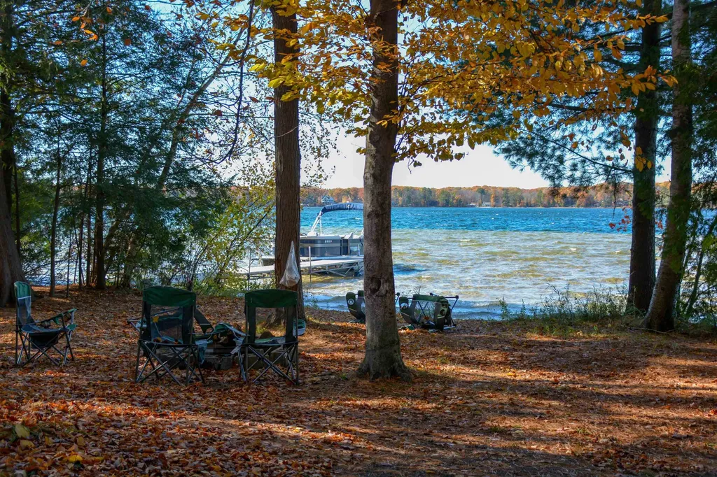 1335 W Outer Drive Long Lake Township MI 49685