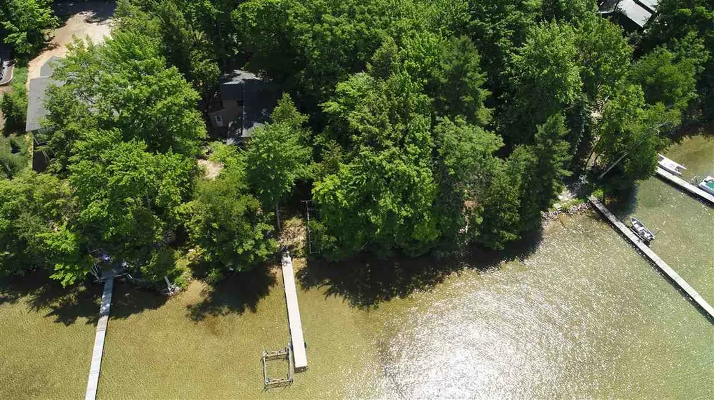 1335 W Outer Drive Long Lake Township MI 49685