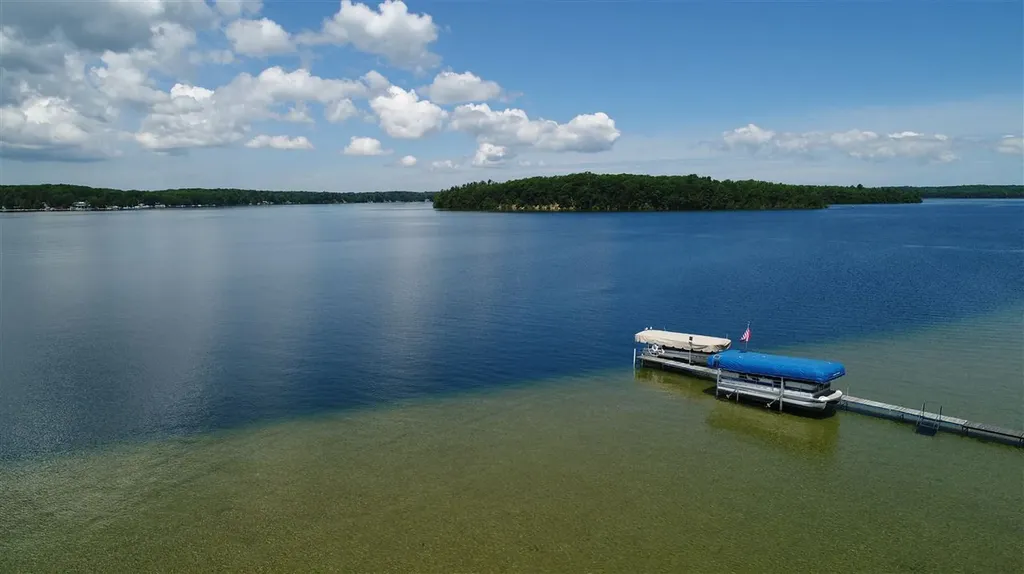 1335 W Outer Drive Long Lake Township MI 49685