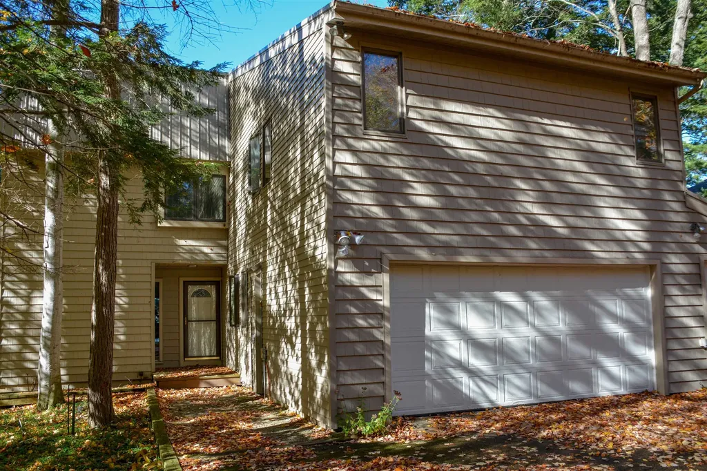 1335 W Outer Drive Long Lake Township MI 49685