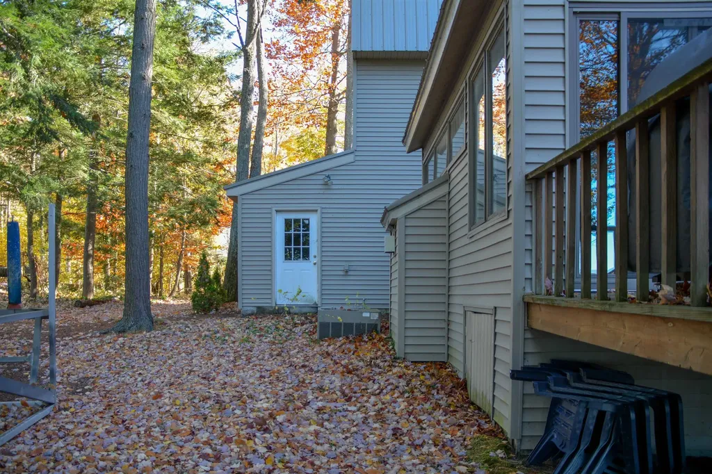 1335 W Outer Drive Long Lake Township MI 49685