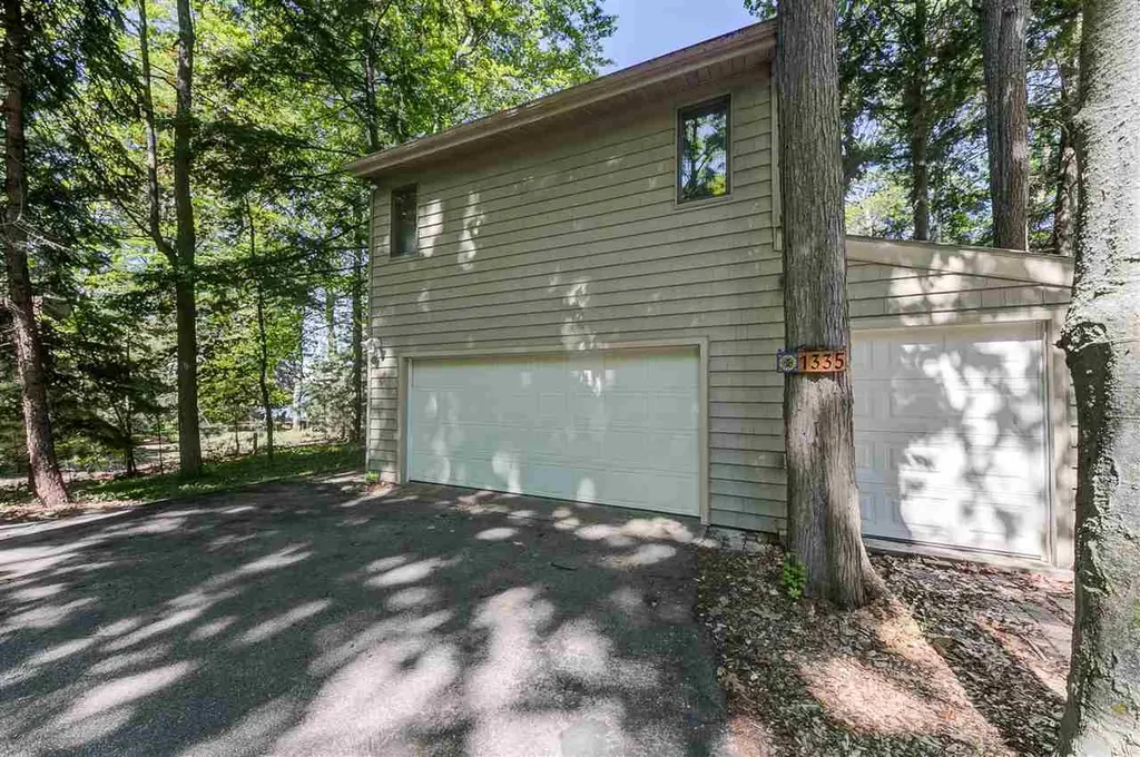 1335 W Outer Drive Long Lake Township MI 49685