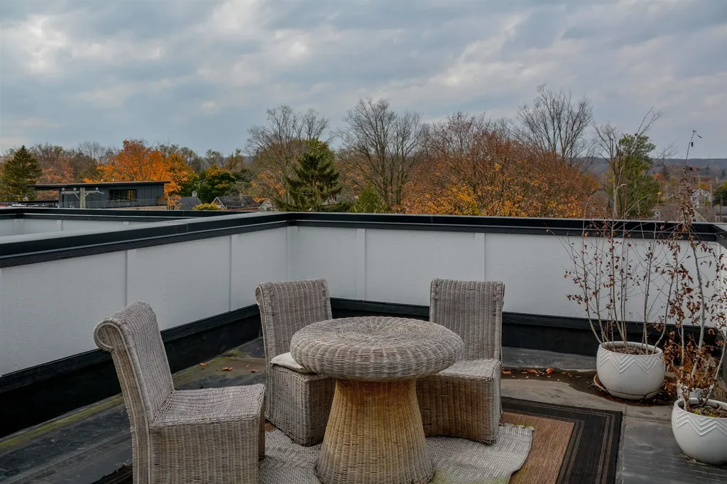 208 Gillis Street Traverse City City MI 49684
