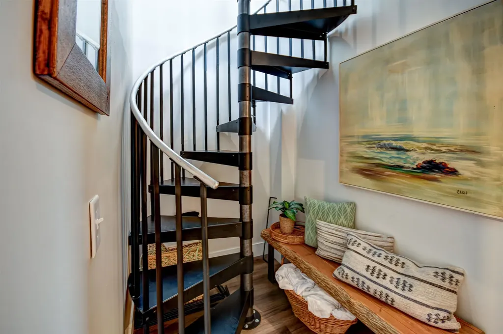 208 Gillis Street Traverse City City MI 49684