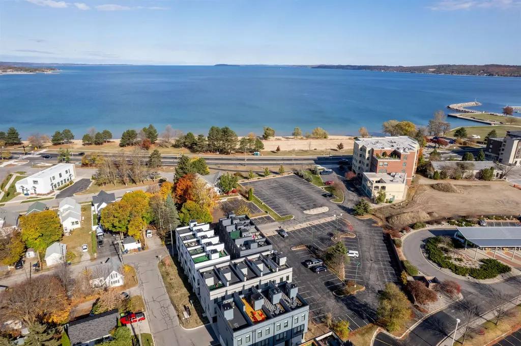 208 Gillis Street Traverse City City MI 49684