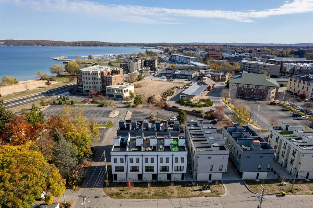 208 Gillis Street Traverse City City MI 49684