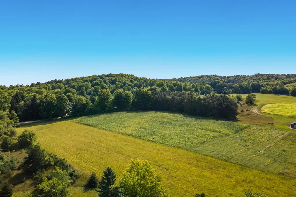 9224 E Duck Lake Road Suttons Bay Township MI 49682