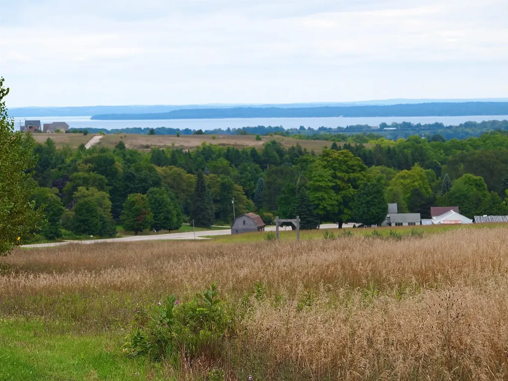 9224 E Duck Lake Road Suttons Bay Township MI 49682