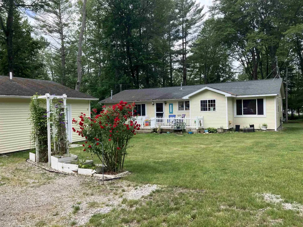 5611 NE East Shore Drive Coldsprings Township MI 49646