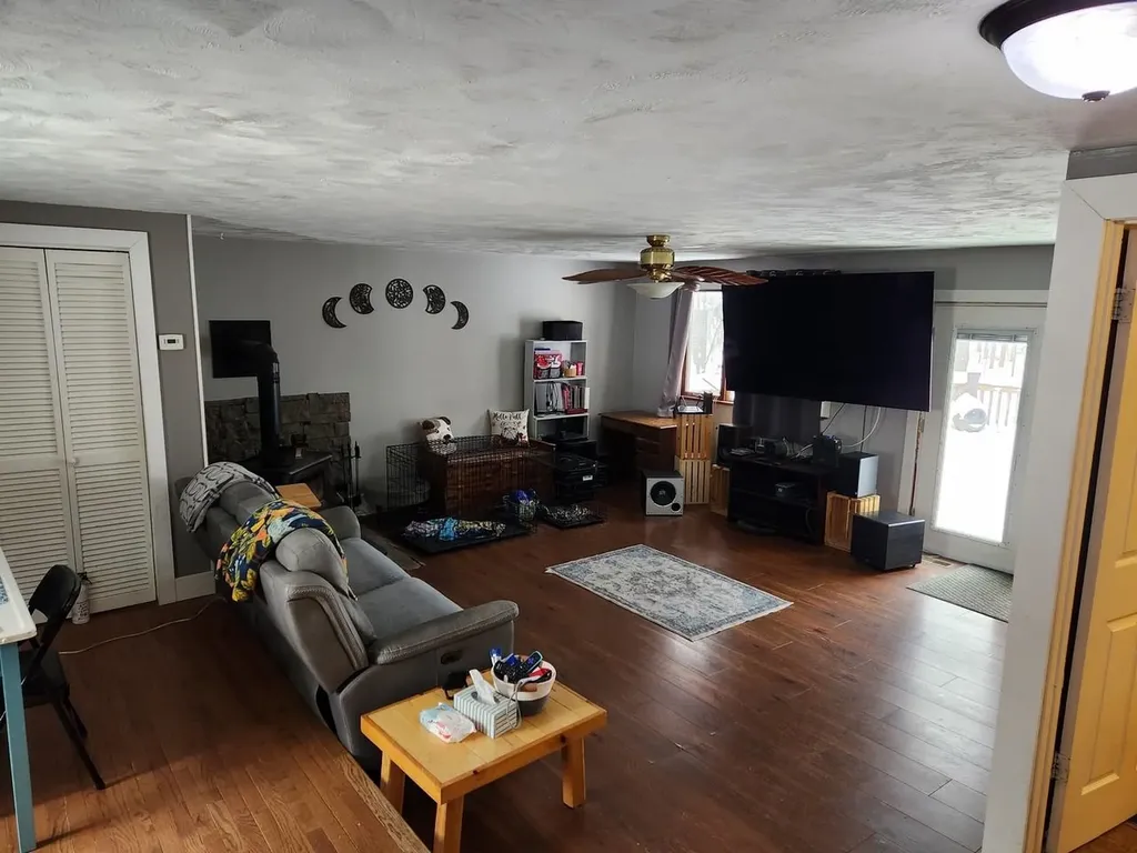 5611 NE East Shore Drive Coldsprings Township MI 49646