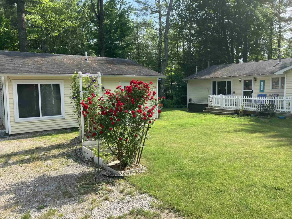 5611 NE East Shore Drive Coldsprings Township MI 49646