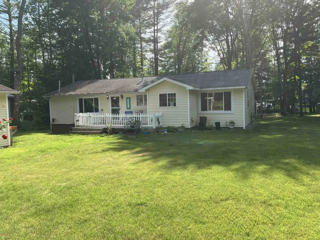 5611 NE East Shore Drive Coldsprings Township MI 49646