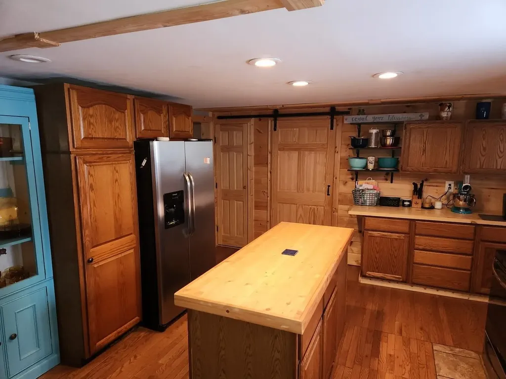 5611 NE East Shore Drive Coldsprings Township MI 49646