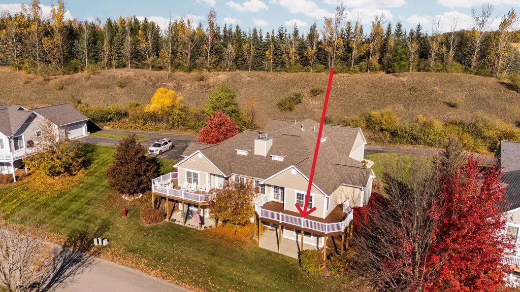 2947 Crown Pointe Drive Garfield Charter Township MI 49685