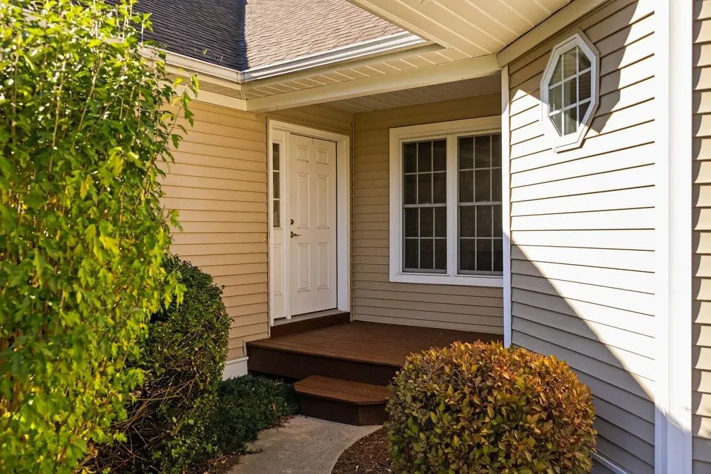 2947 Crown Pointe Drive Garfield Charter Township MI 49685