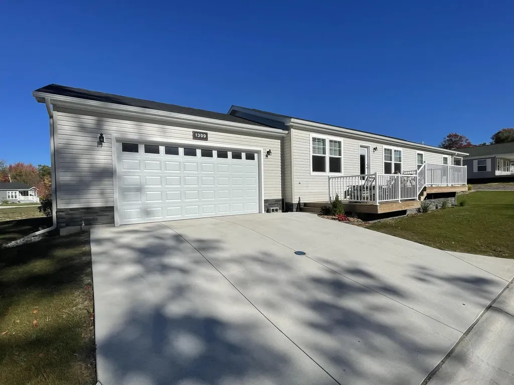 1399 New Horizons Trail East Bay Township MI 49686