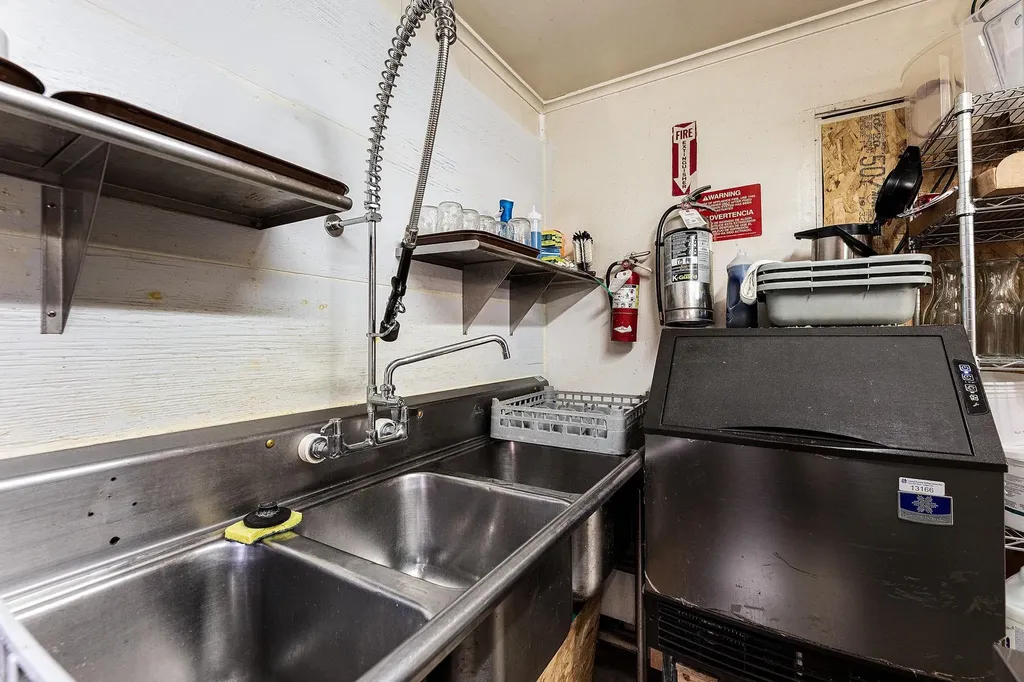 7097 S Dunns Farm Road Glen Arbor Township MI 49664