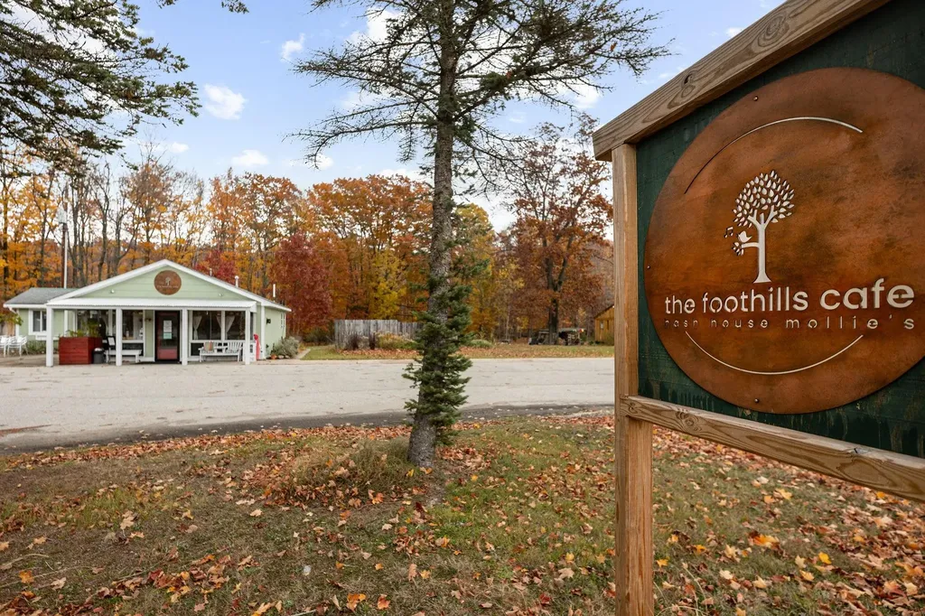 7097 S Dunns Farm Road Glen Arbor Township MI 49664