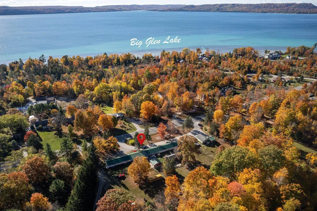 7097 S Dunns Farm Road Glen Arbor Township MI 49664