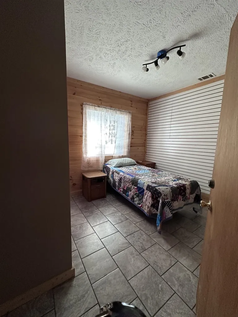 5935 Greenleaf Lane Blair Township MI 49637