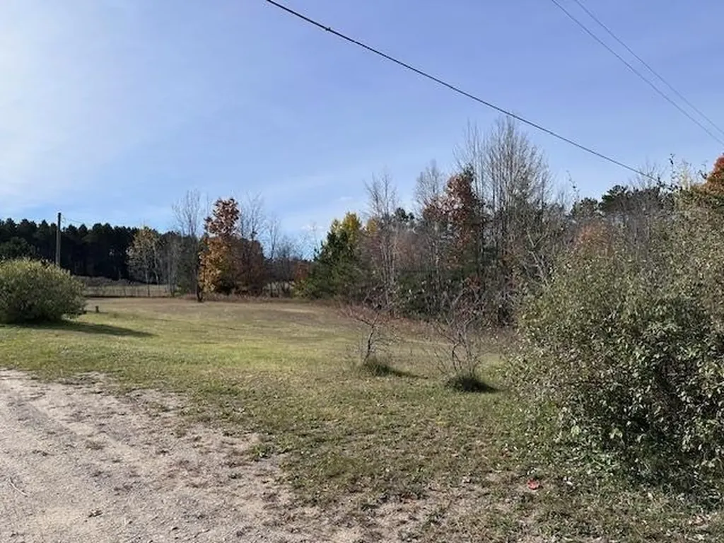 5935 Greenleaf Lane Blair Township MI 49637
