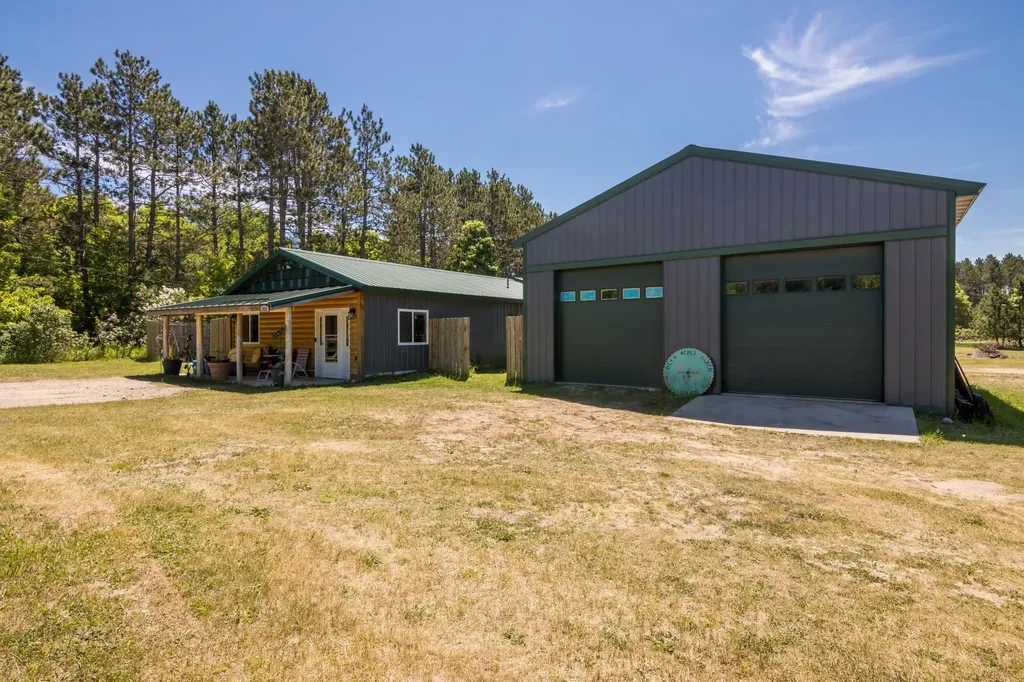 5935 Greenleaf Lane Blair Township MI 49637