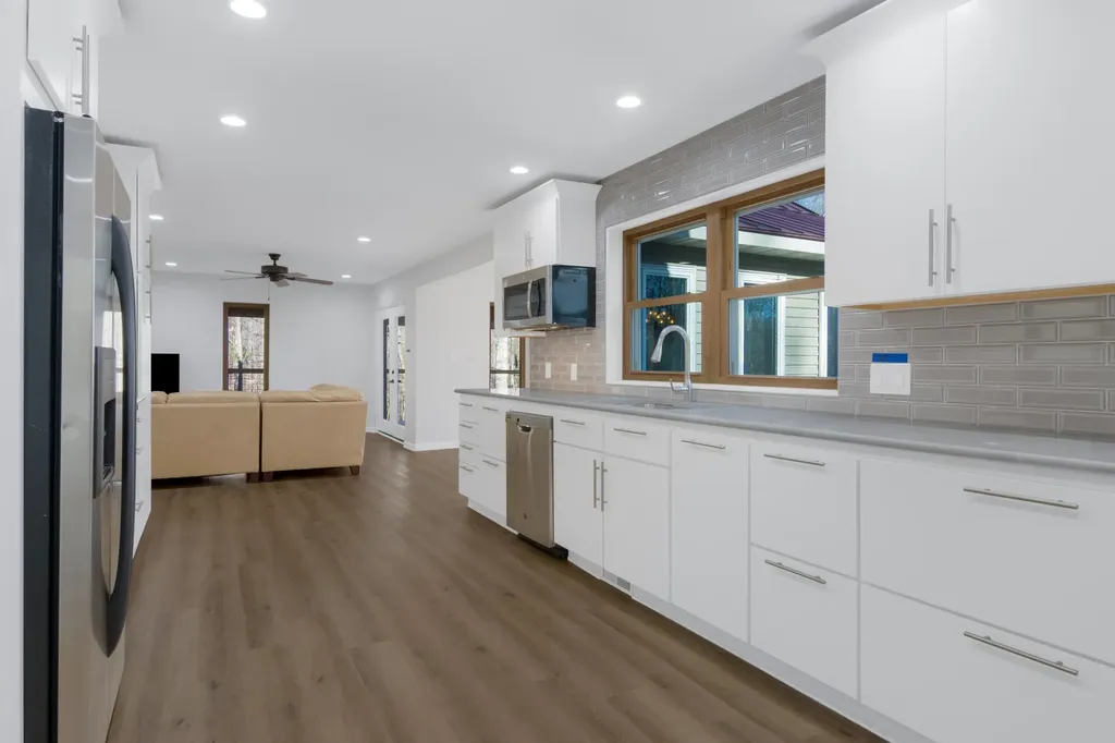 5877 E Lake Five Lane Excelsior Township MI 49646