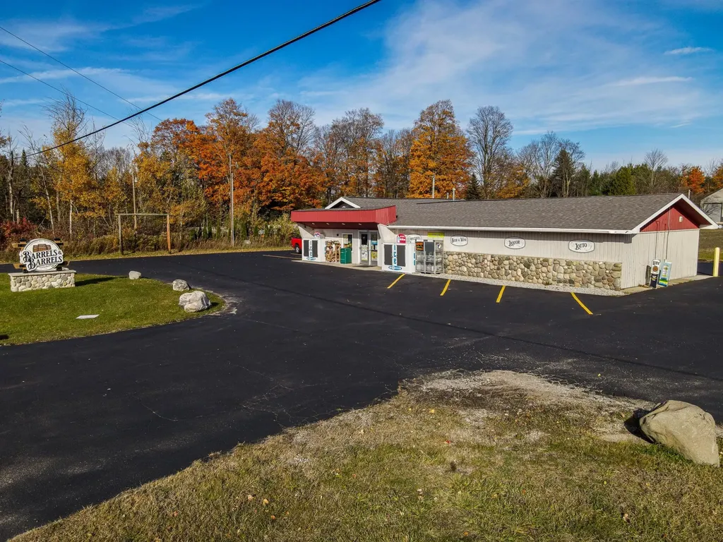 1375 West Bay Shore Drive Suttons Bay Township MI 49682