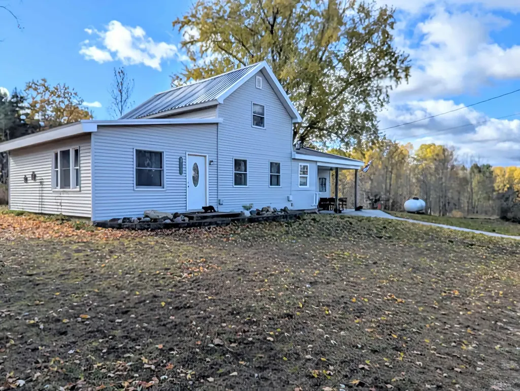 3920 E 14 Road Colfax Township MI 49663