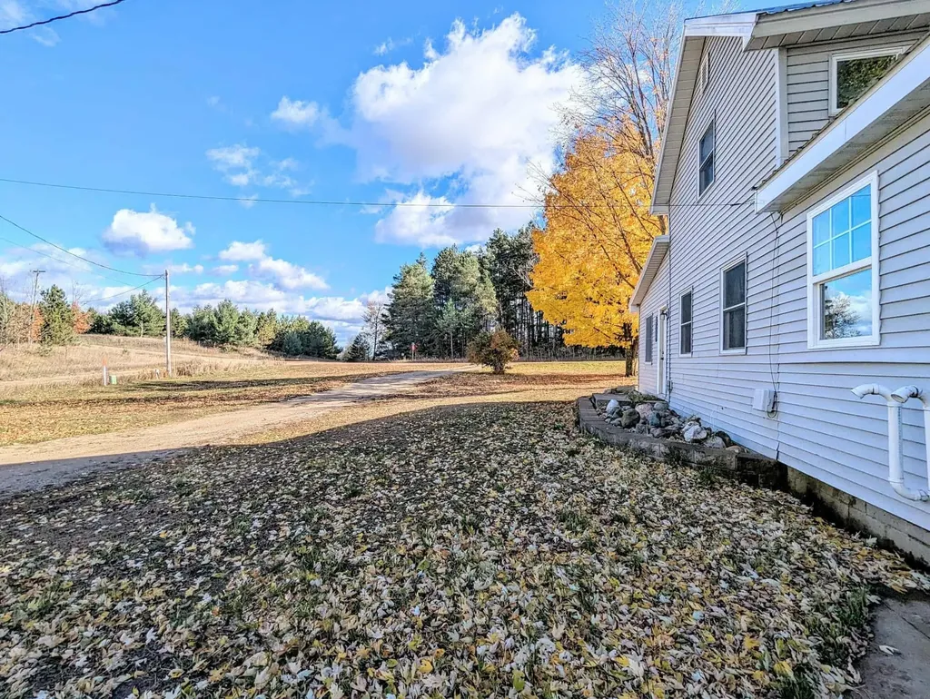 3920 E 14 Road Colfax Township MI 49663