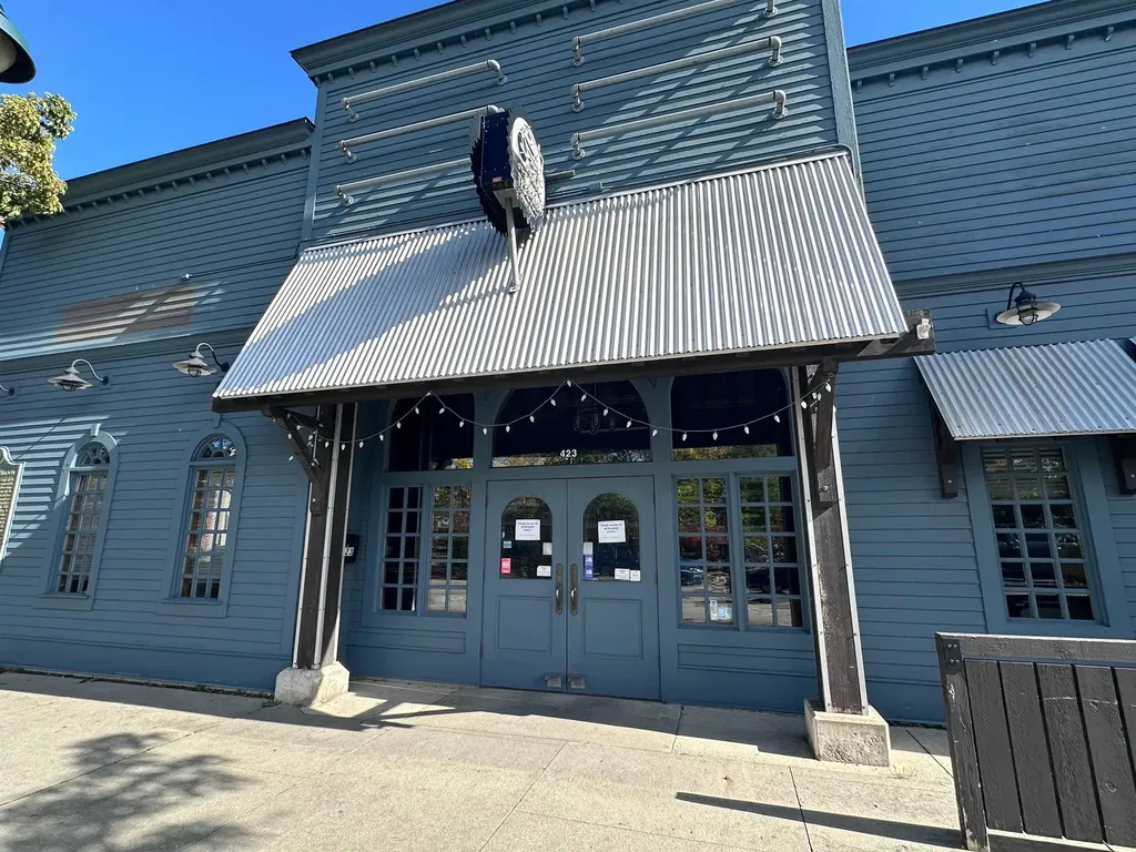 423 S Union Street Traverse City City MI 49684