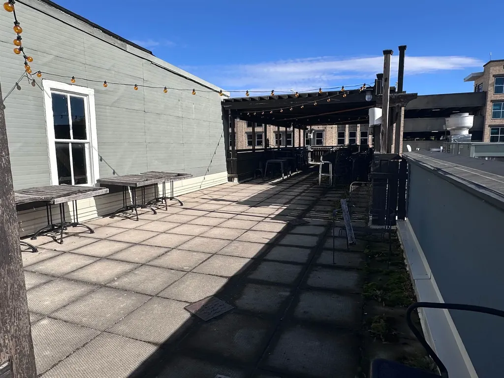 423 S Union Street Traverse City City MI 49684