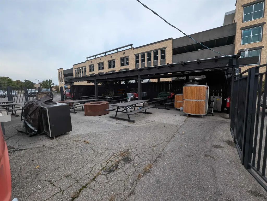 423 S Union Street Traverse City City MI 49684