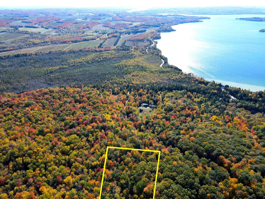 6 Acres N Manitou Trail Leland Township MI 49654
